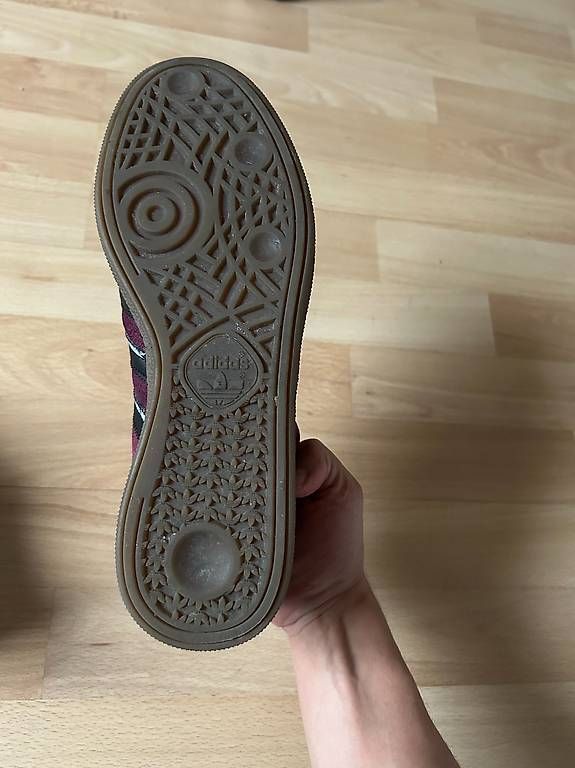 Scarpe da uomo: Adidas Spezial Burgundy Red 41 – Usato da Nänikon venduto da Michel.Vittoz 1