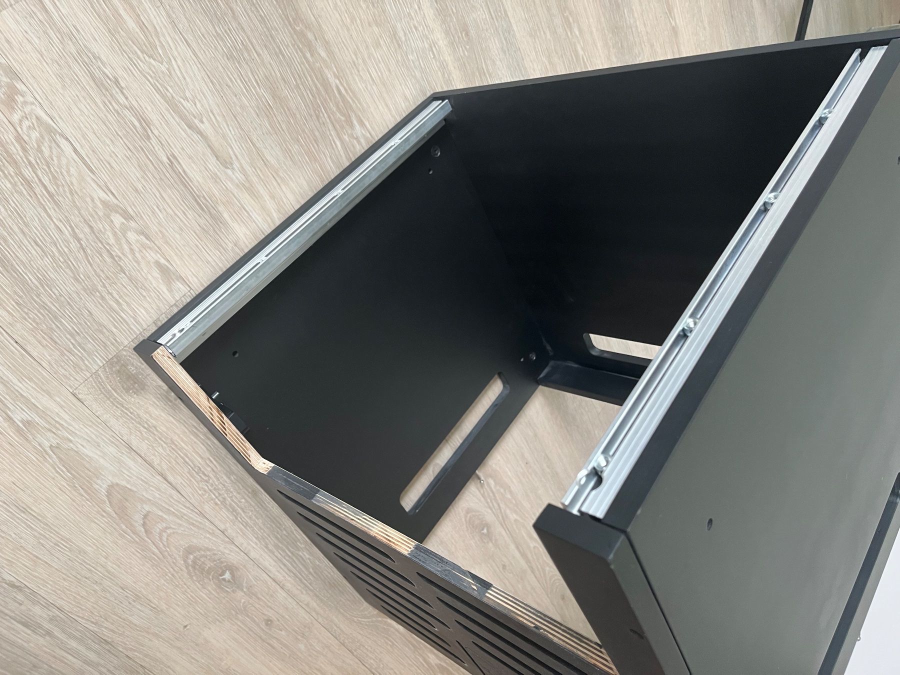 Apple Cover & Protezioni schermo: MGP 16X + Sessiondesk Alea Case – Usato da Mollis venduto da diligan 8