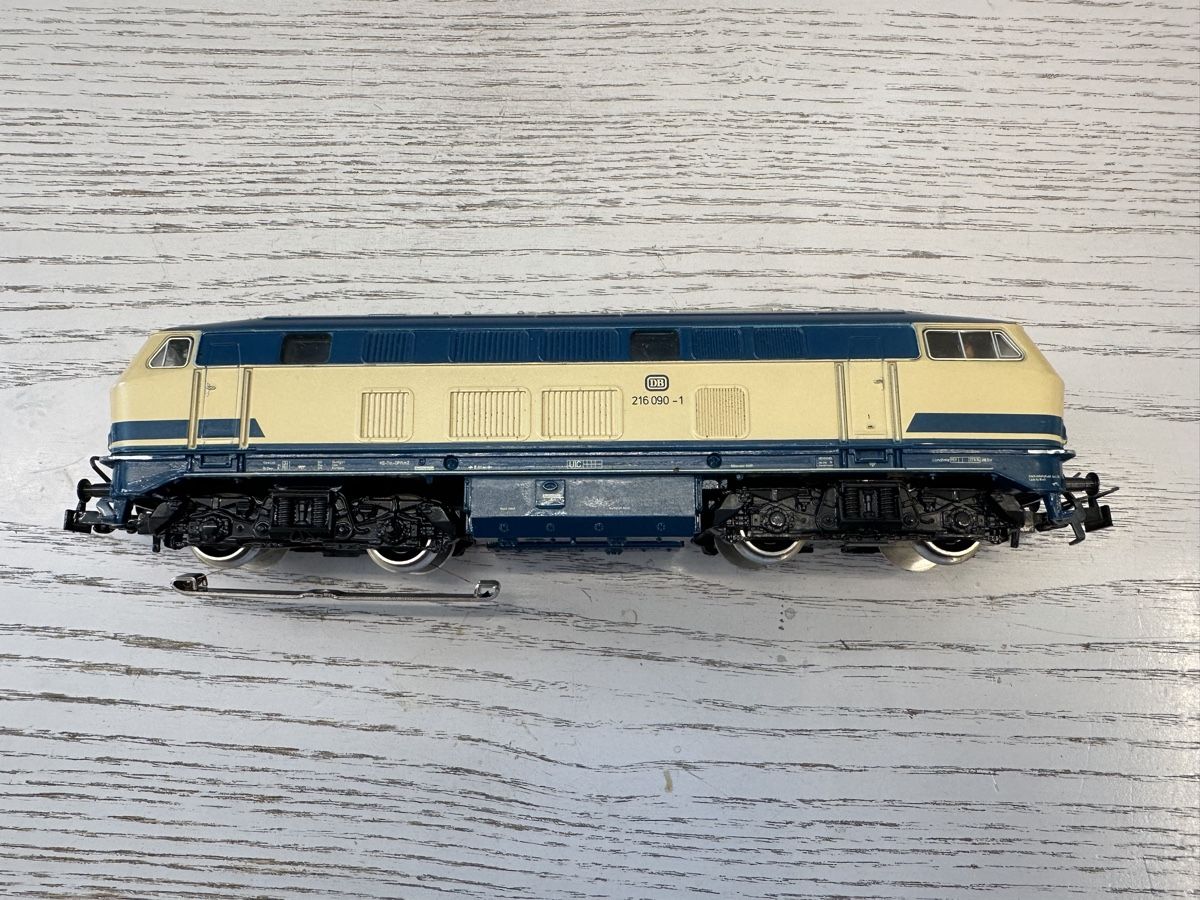 Märklin Modellini di ferrovie: Märklin 3074 DB BR 216 digital – Usato da Lupsingen venduto da New-Haven 4