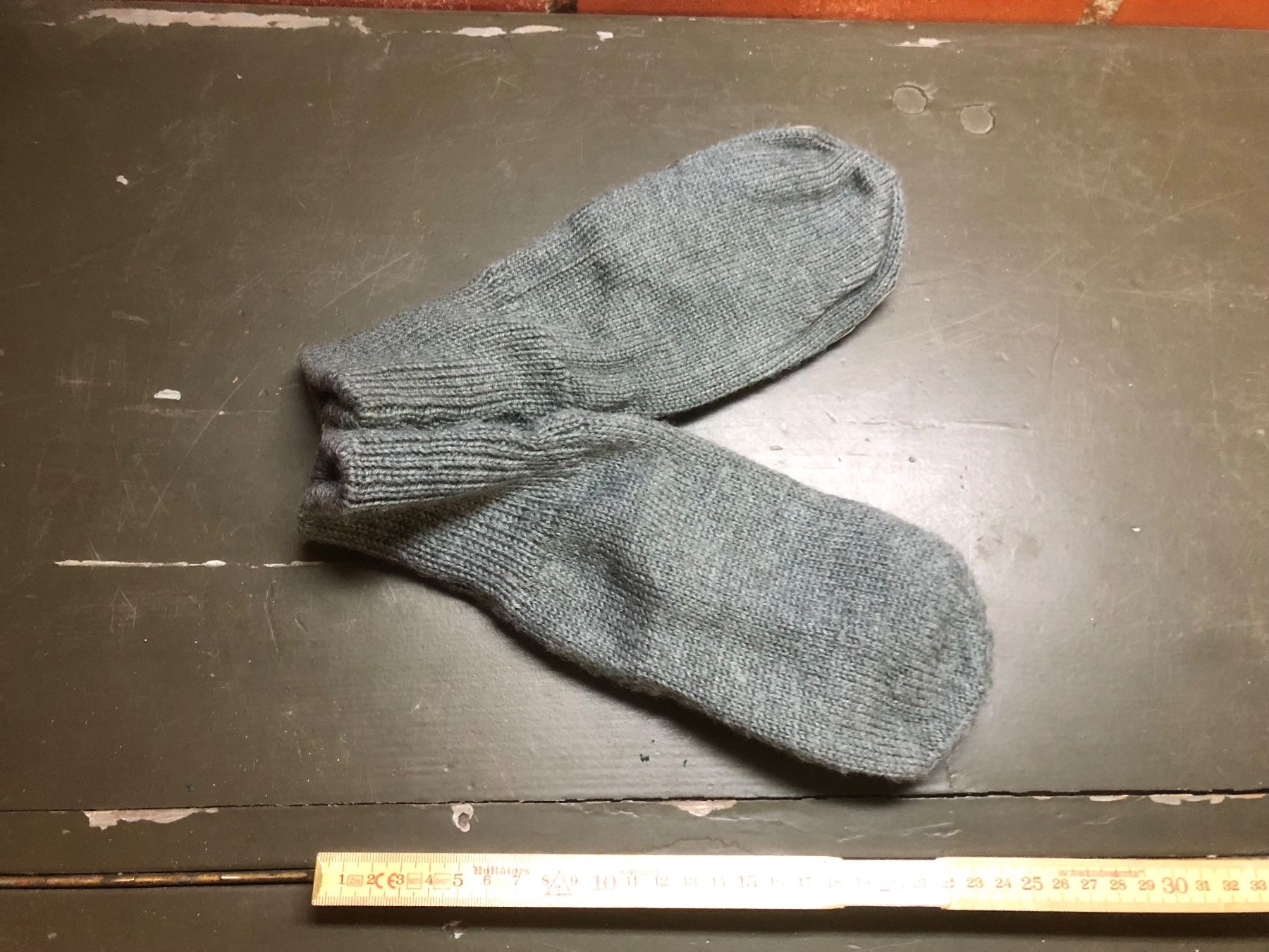 Schweizer Armee Guanti & manicotti: Schweizer Armee Handschuhe Wollhandschuh Militärhandschuhe – Usato da Madiswil venduto da TEMISO 1