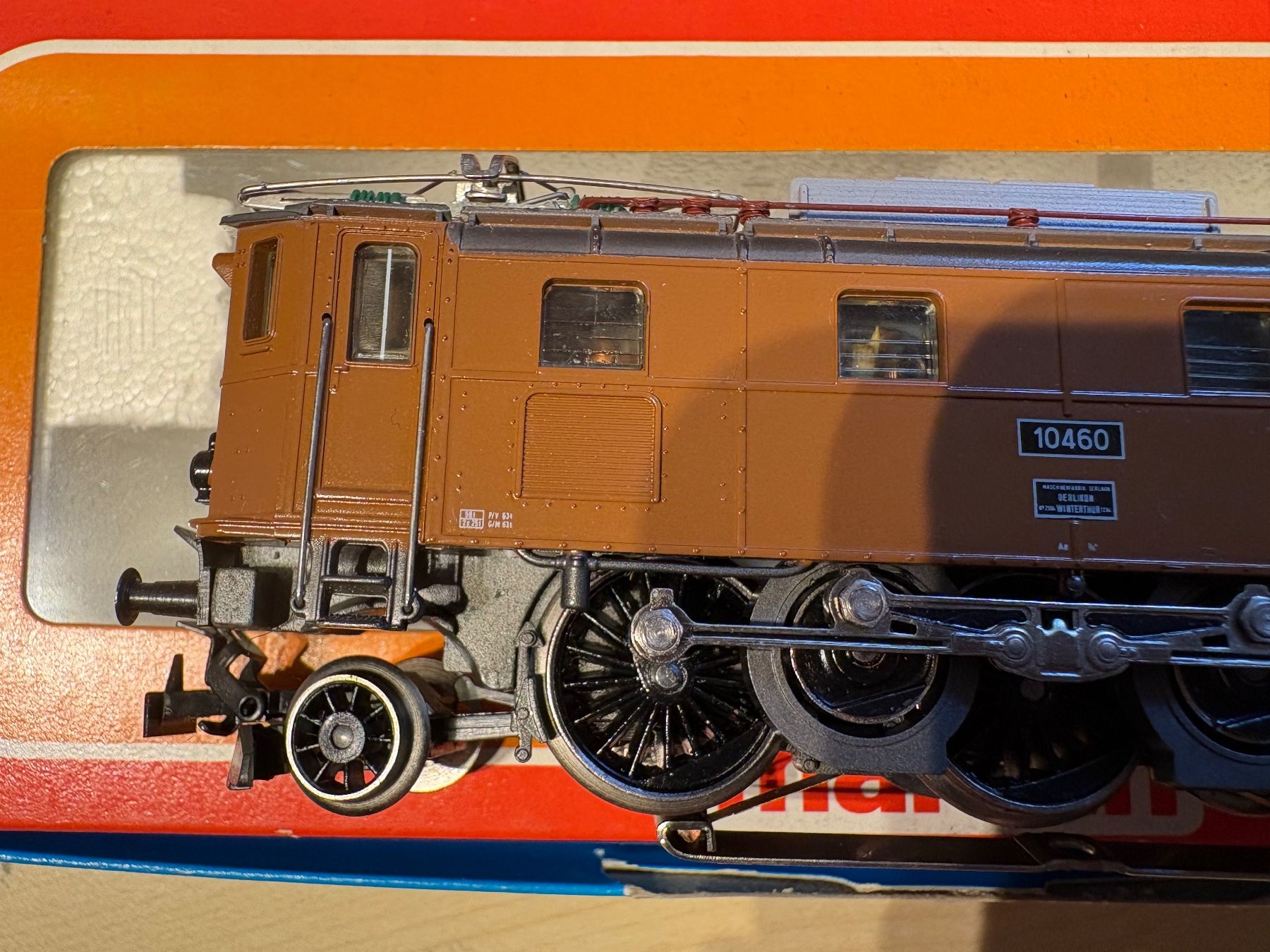 Märklin Trains électriques: Maerklin 3151 Ae 3/6 brune – Neuf avec emballage d'origine à Corcelles Payerne par Pierre66 4