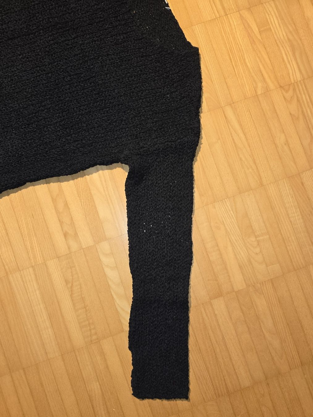 Pullover & Sweatshirts: Schwarzer Strickpullover, Grösse S, Oversize – Gebraucht aus St. Gallen von A.W.128 2