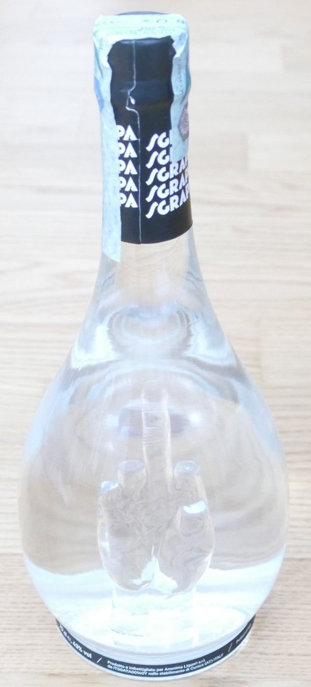 Bevande alcoliche: Grappa Anonima mit spezieller Flasche – Nuovo e nell'imballaggio originale da Hochdorf venduto da Sukram58 1
