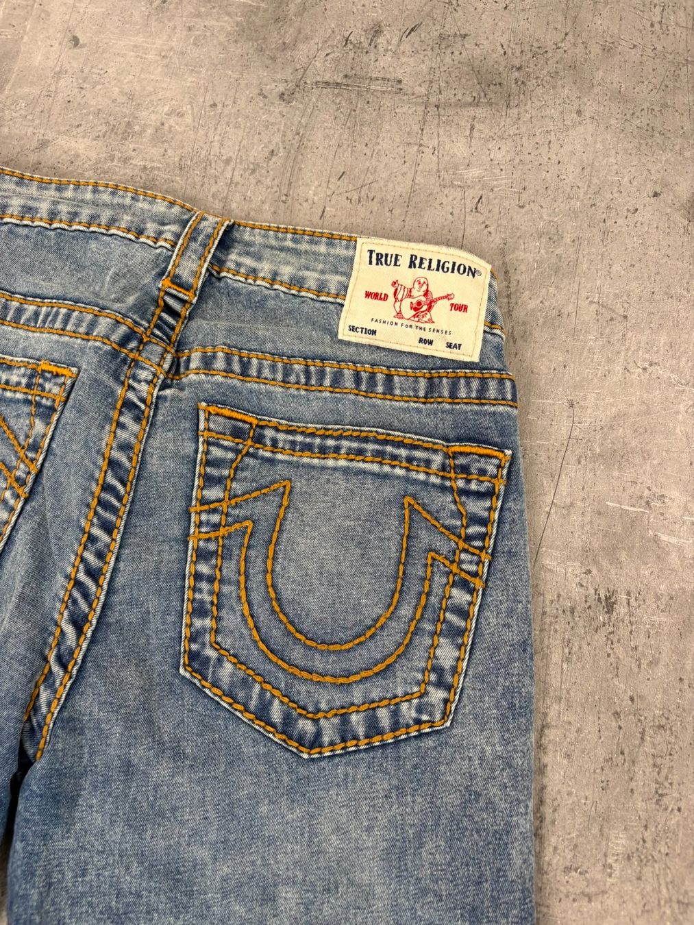 True Religion Jeans: Vintage True Religion Bootcut Flared Jeans (S) – Nuovo (secondo la descrizione) da Werdenberg venduto da hase.vintage 5