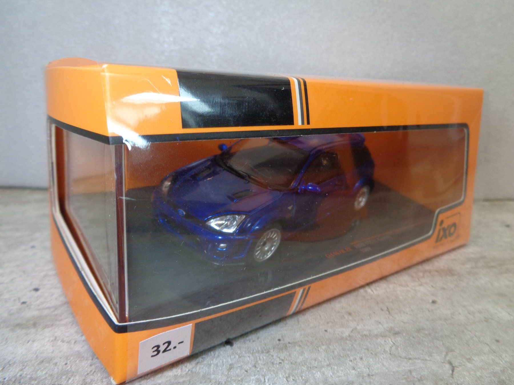 Ford Modellautos: Ixo 1:43 Ford Focus Custom 1999 – Neu und originalverpackt aus Reconvilier von rallycar 3