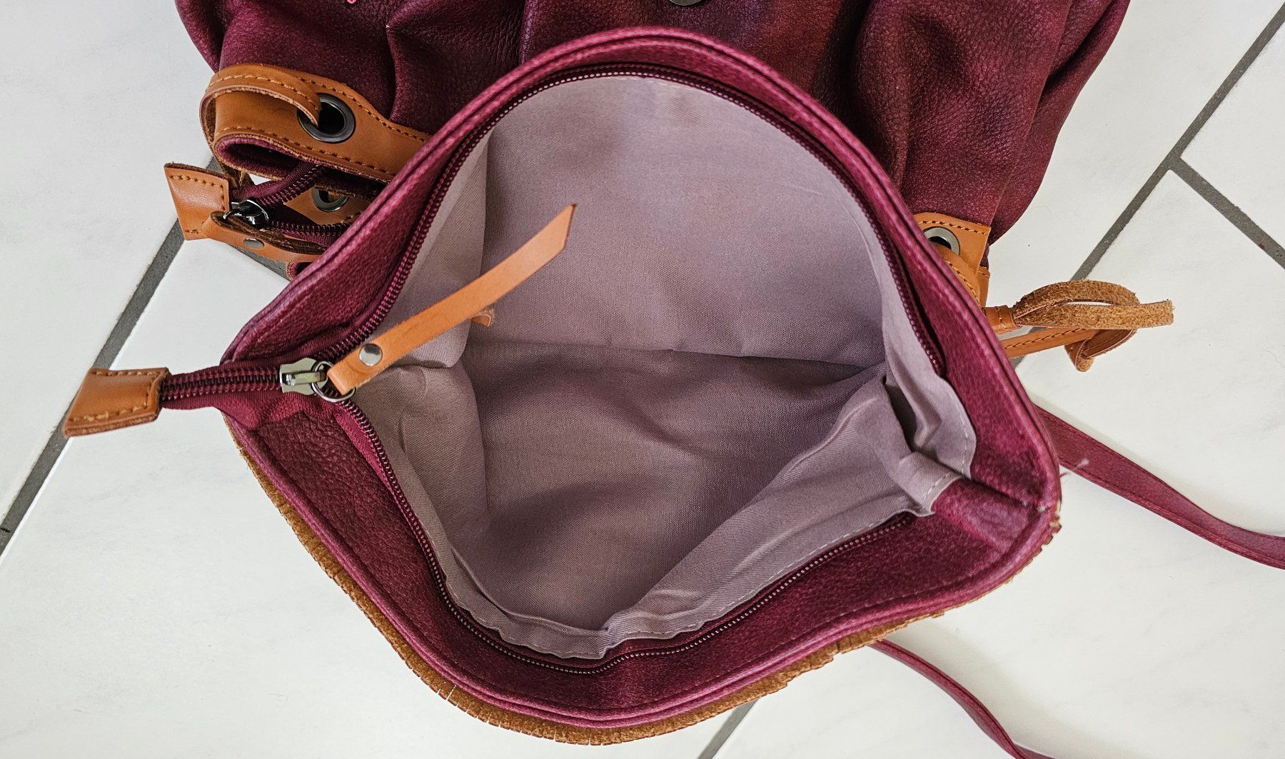 Desigual Borse: Desigual Tasche mit Rose – Usato da Witterswil venduto da Regus 5