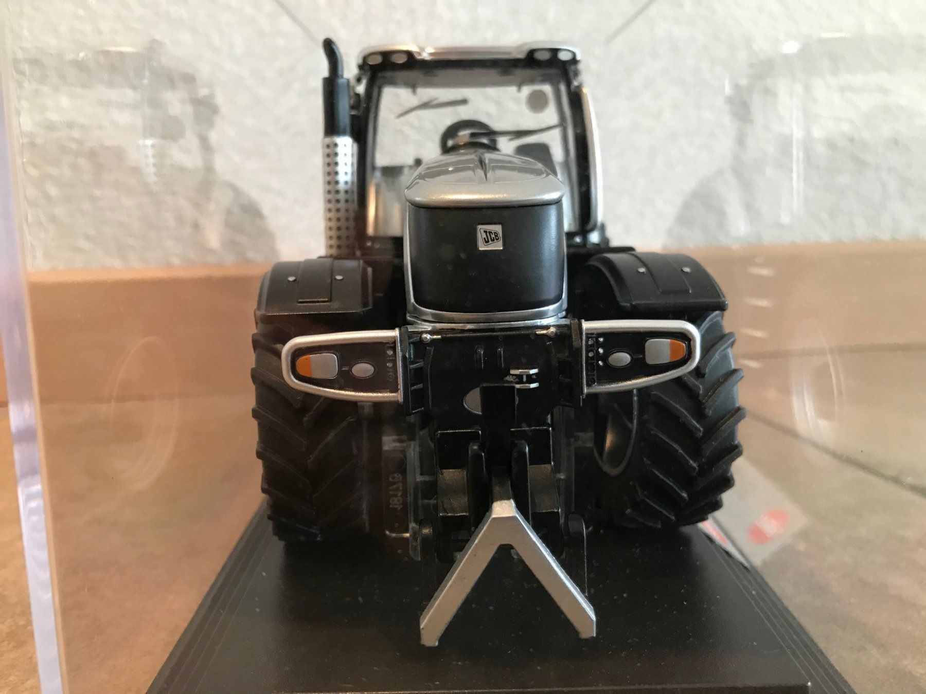 Jcb Trattori: SIKU JCB 8250 – Nuovo e nell'imballaggio originale da Kreuzlingen venduto da Stefan1150 1
