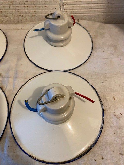 Lampade: 4 X ALTE  STALLLAMPEN – Usato da Chur venduto da silbermon 2