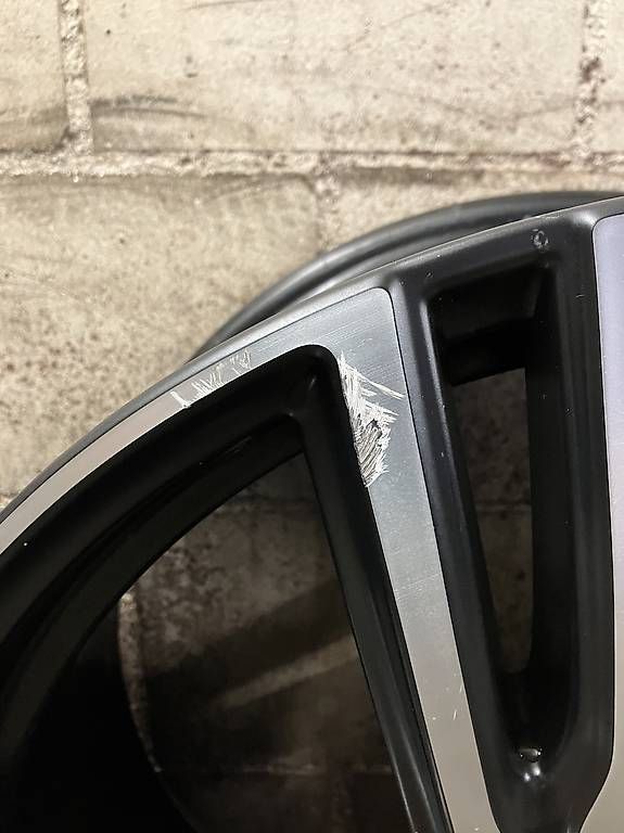 Jantes: Volvo R Design 20" Felgen – D'occasion à Reinach BL par pko_2wgr 3