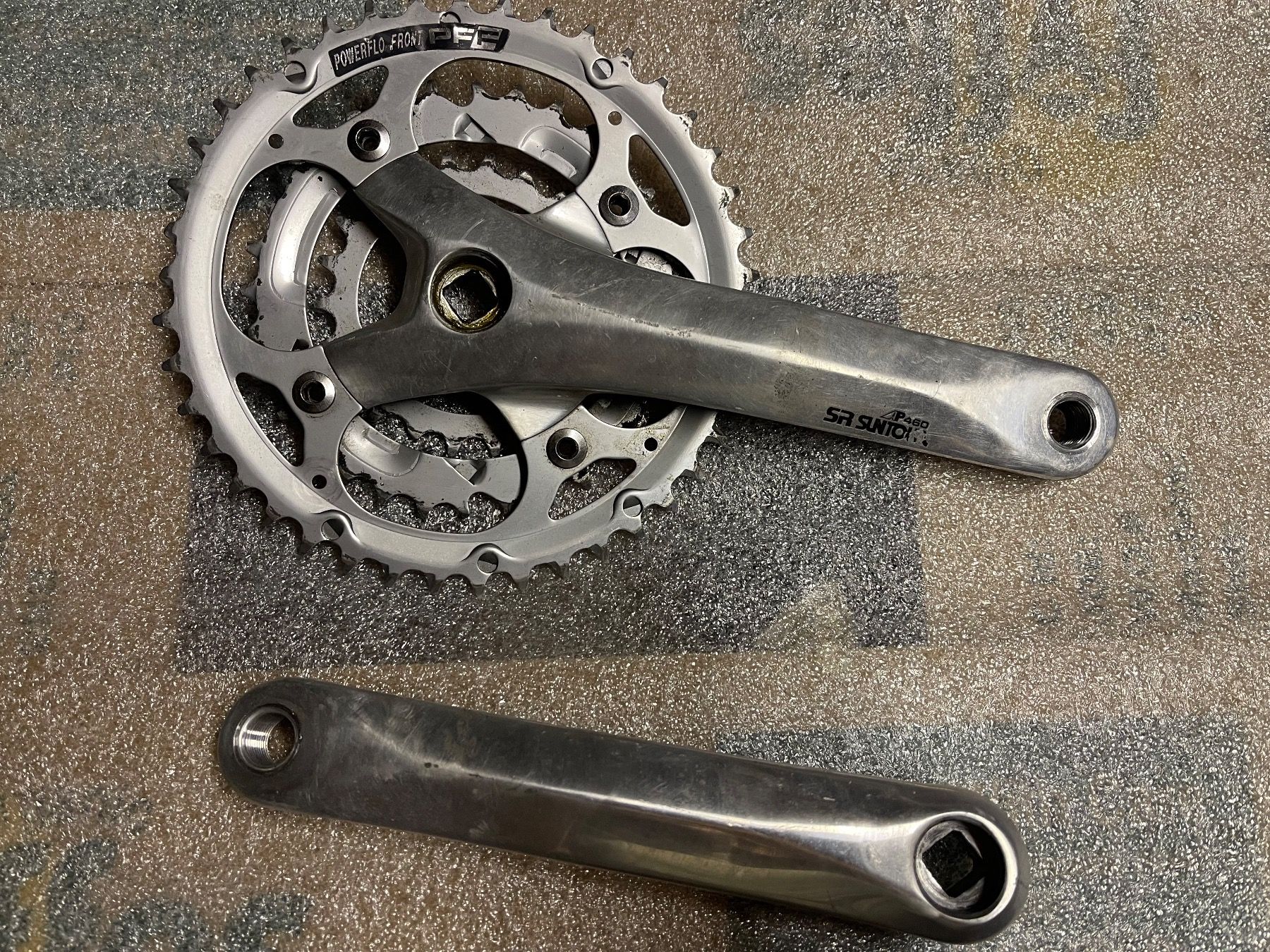 Pezzi di ricambio: Kurbel SR Suntour AP460 175 – Usato da Giubiasco venduto da bulag 1