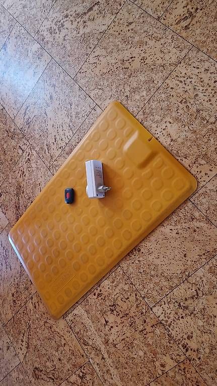 Attrezzature mediche: Caremat Klingelmatte Demenz – Usato da Götighofen venduto da Synergy03 2