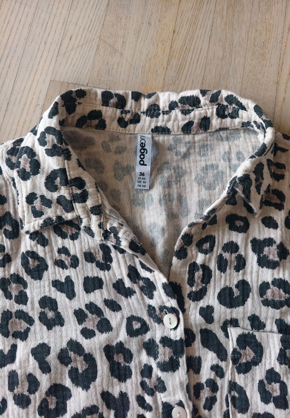 Camicette: Musselin Bluse Gr. 36 Leo Print – Usato da Berg TG venduto da Persefona 1