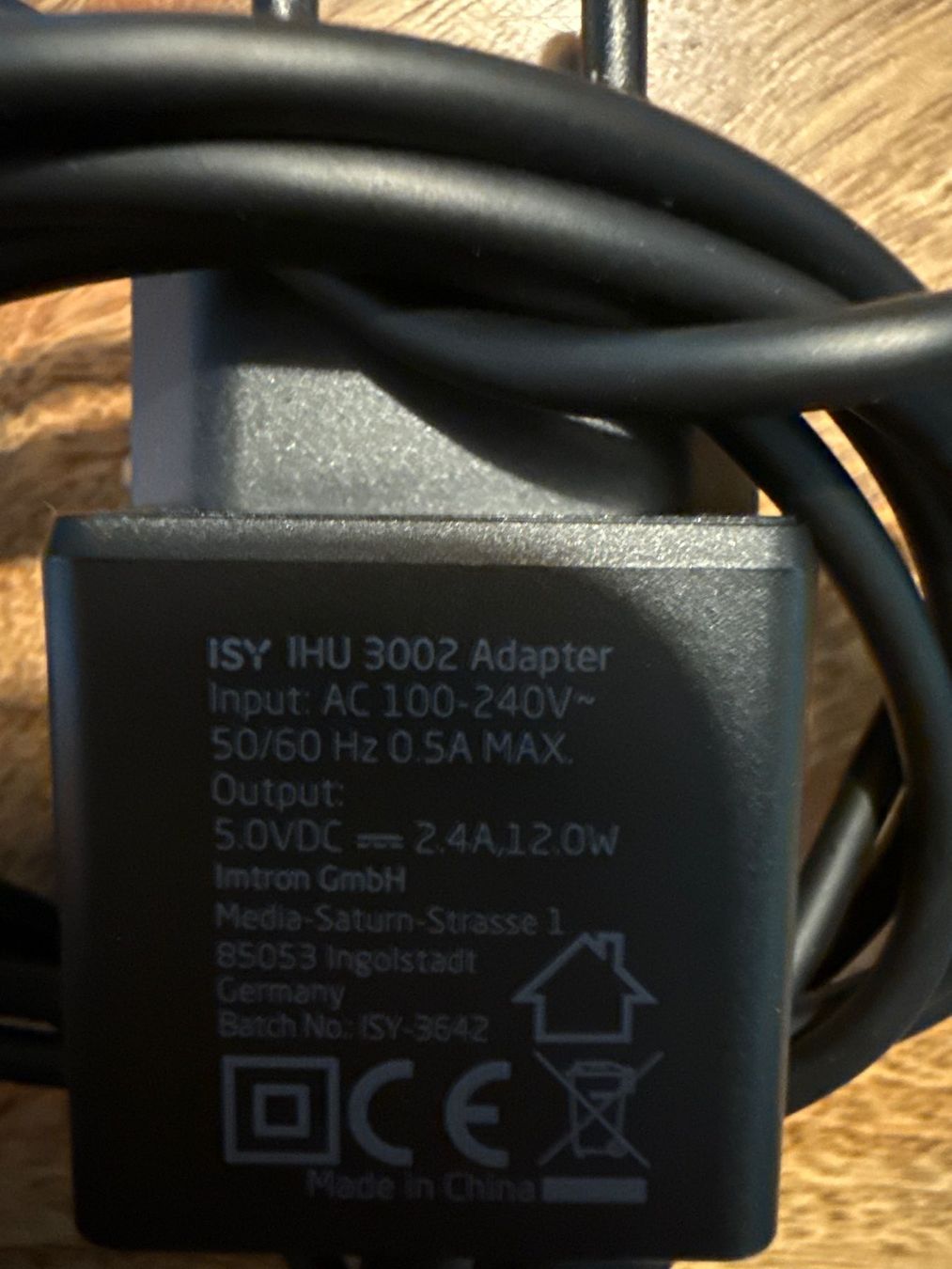 Caricabatterie: USB-C mit Adapter 1M – Usato da Neerach venduto da Nummerschild16 1
