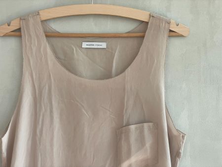 Joli haut Selected Femme en soie beige 36