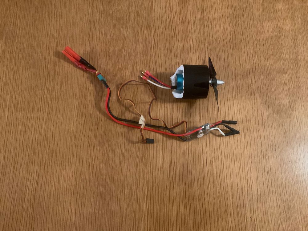 Multiplex Funjet Motor und Regler (Defekt) in Lütisburg Station für CHF ...