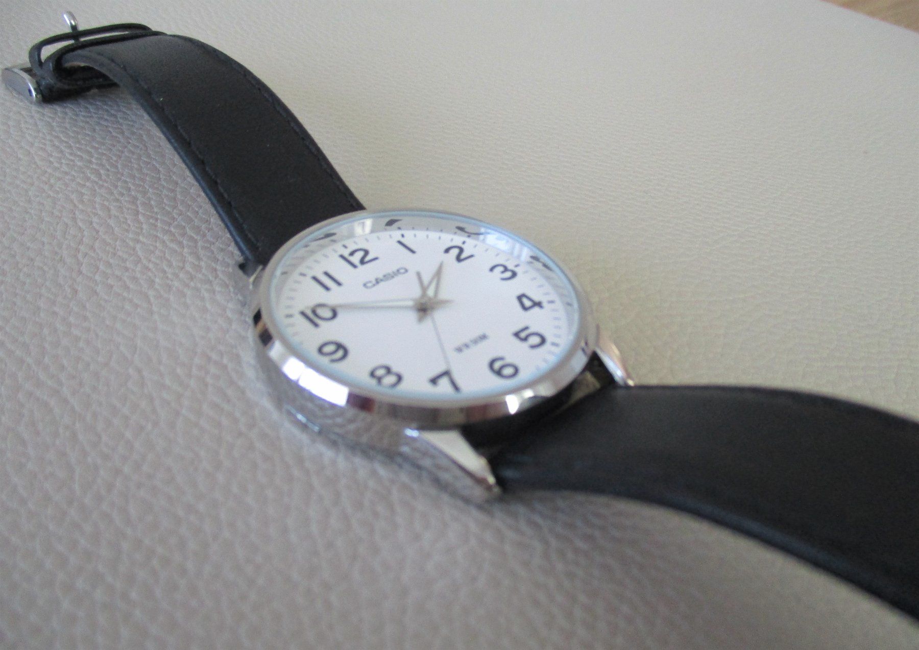 Casio Orologi: Casio Quarz Uhr – Usato da Olten venduto da Knuddeli02 6
