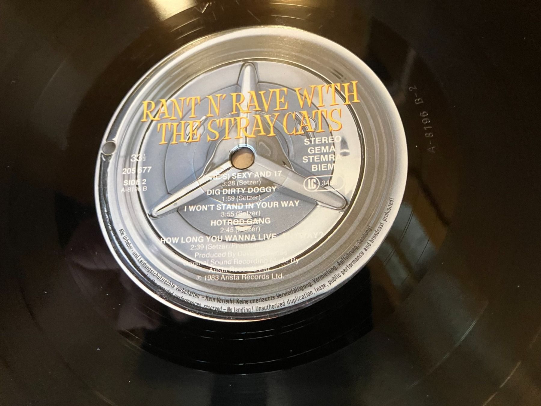 Dischi in vinile: Stray Cats – Usato da Aarwangen venduto da Jukebox3 9