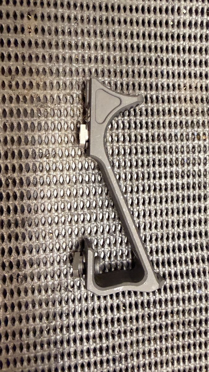 Tiro con l'arco: M Lock Handstop – Usato da Basel venduto da Heistmatthias01