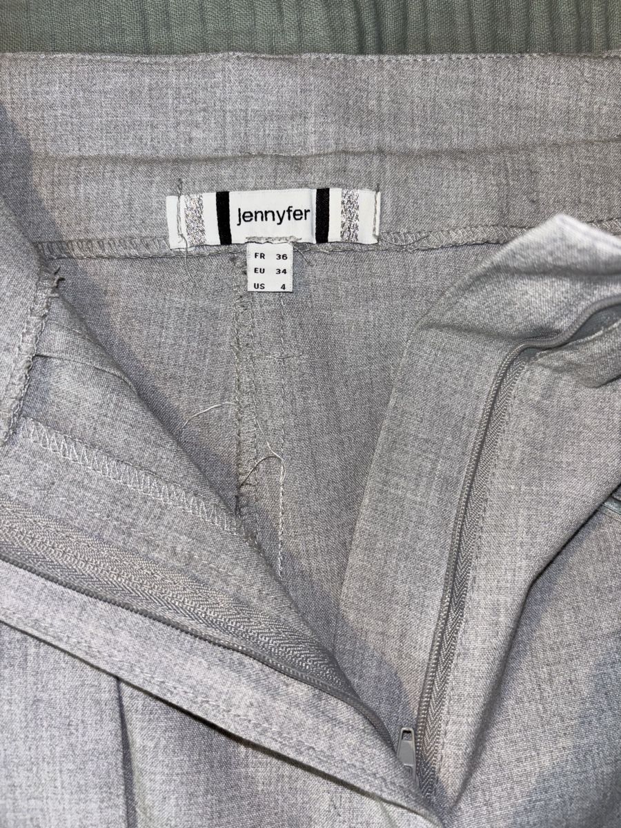 Pantaloni: Graue Stoffhose von Jennyfer, Grösse 36 – Usato da Wabern venduto da est_jw6s 5