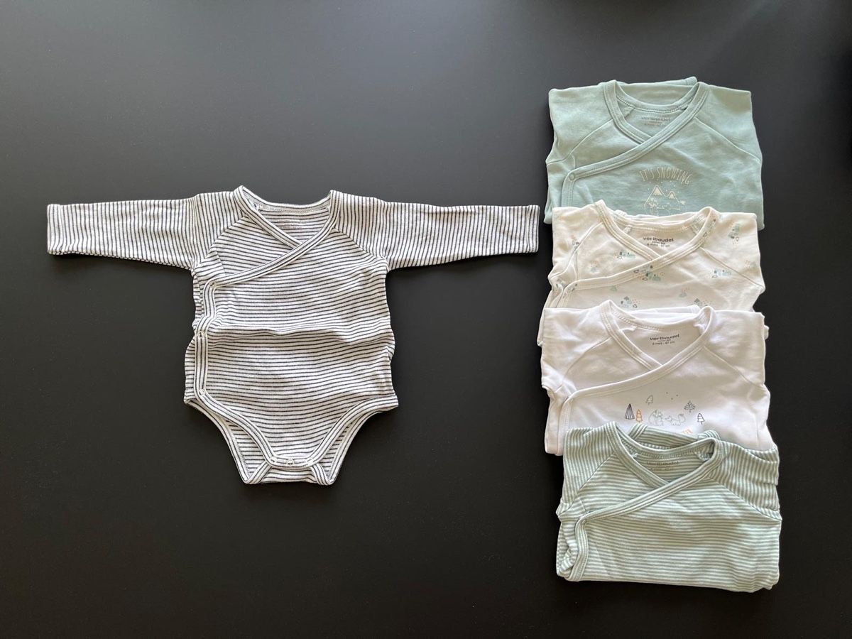 Lotti & Set di vestiti: Baby clothes bundle 6 Months - 32 pcs - Newborn Essentials – Usato da Wilen b. Wollerau venduto da seb_s6jm 3