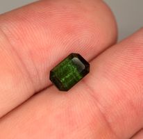 Ab 1 Fr. - 1.35 ct Turmalin Edelstein aus Afghanistan