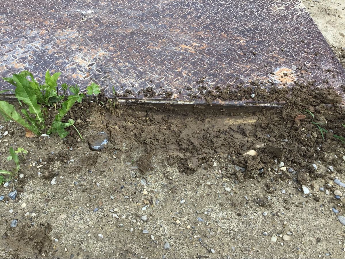 Rivestimenti per pavimenti: Stahlplatte , Grabenblech – Usato da Kallnach venduto da bergli12 3