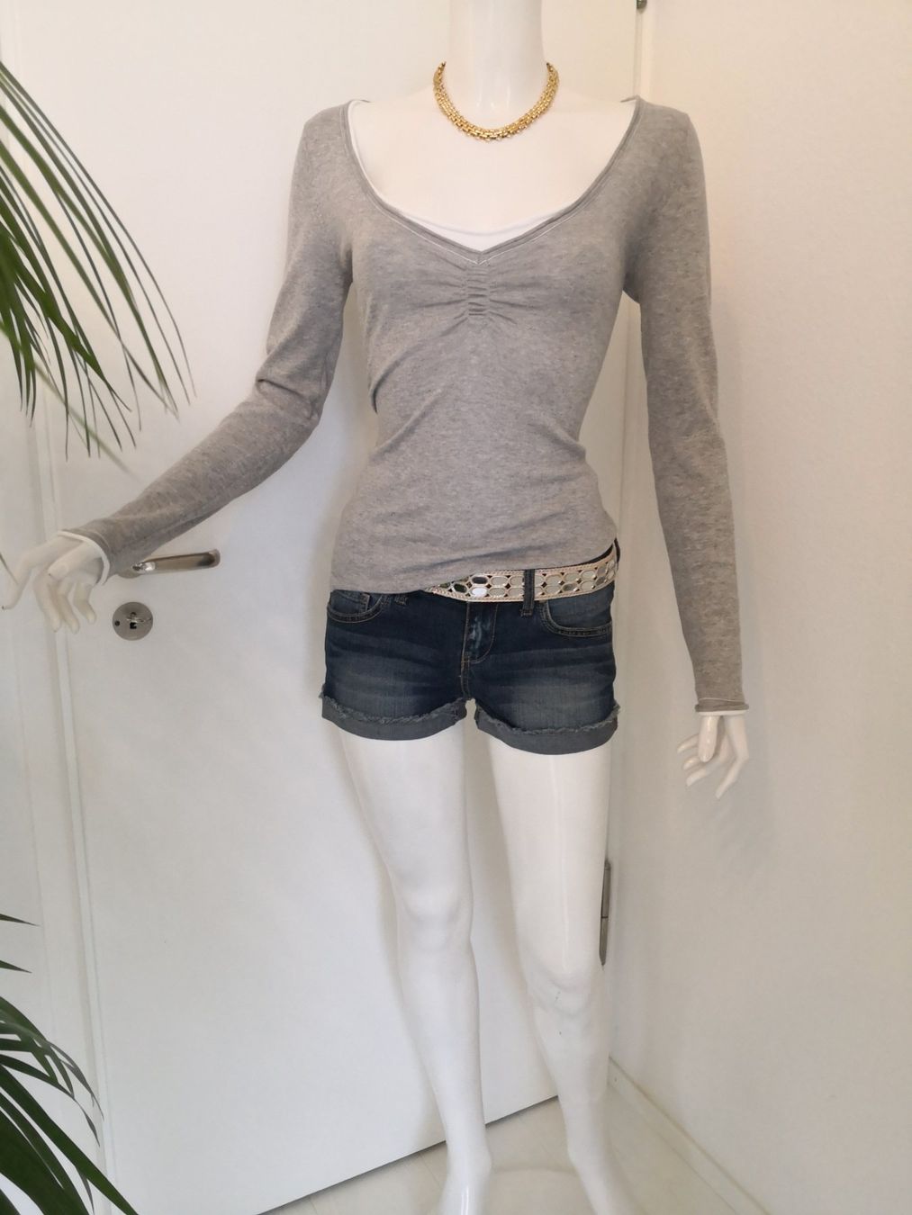 Mango Maglioni & Felpe: 🤩MANGO STRICK-PULLOVER GRAU V-SCHNITT MIT BORD WEISS – Nuovo (secondo la descrizione) da Olten venduto da Naja-Twins-Twins 8