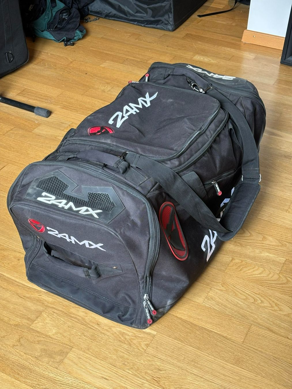 Borse: Motocross Tasche 150L – Usato da Bern venduto da kim_q8sq