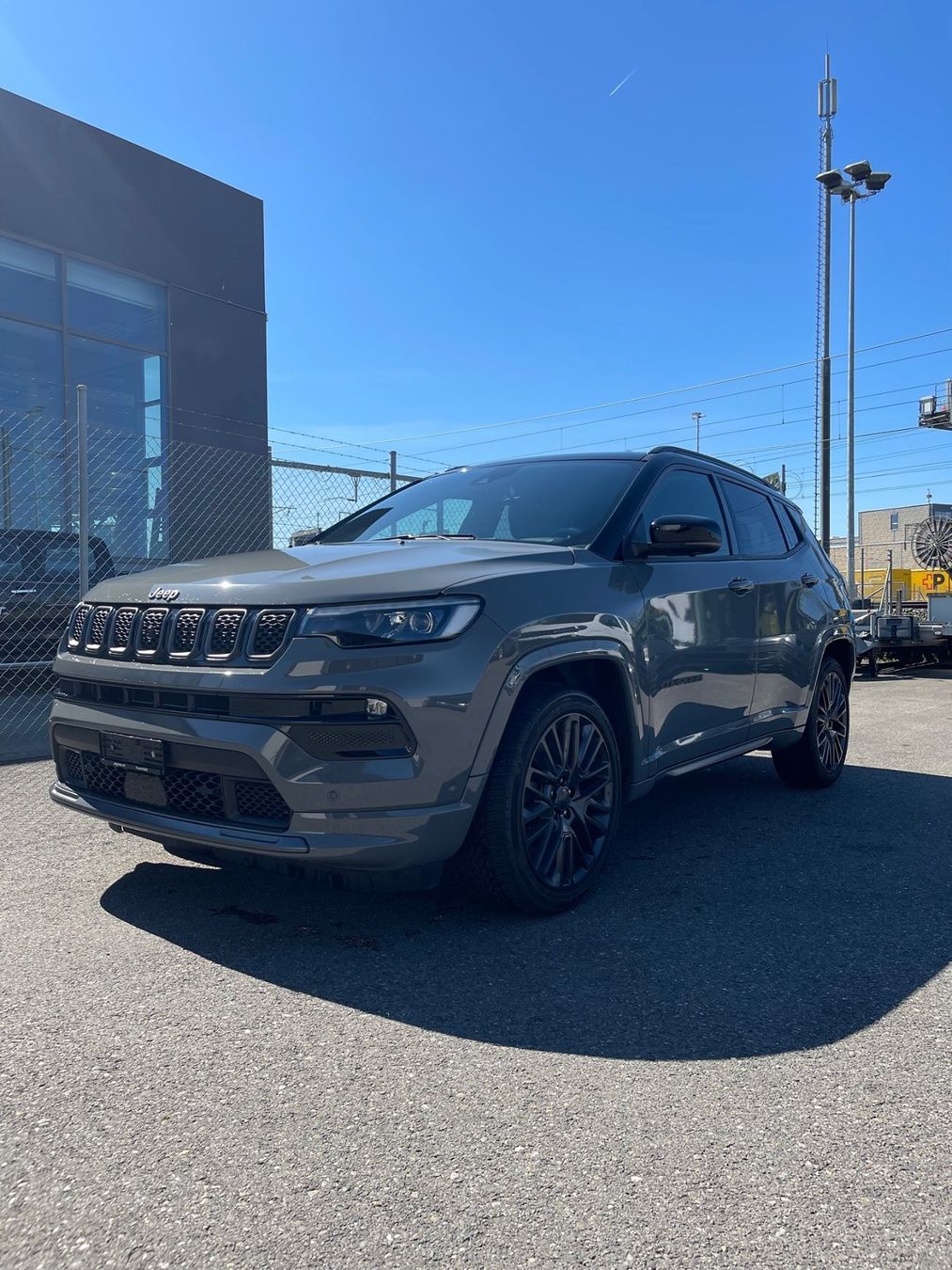 Jeep Autos: Jeep Compass 1.3 – D'occasion à Frauenfeld par aignerag 2