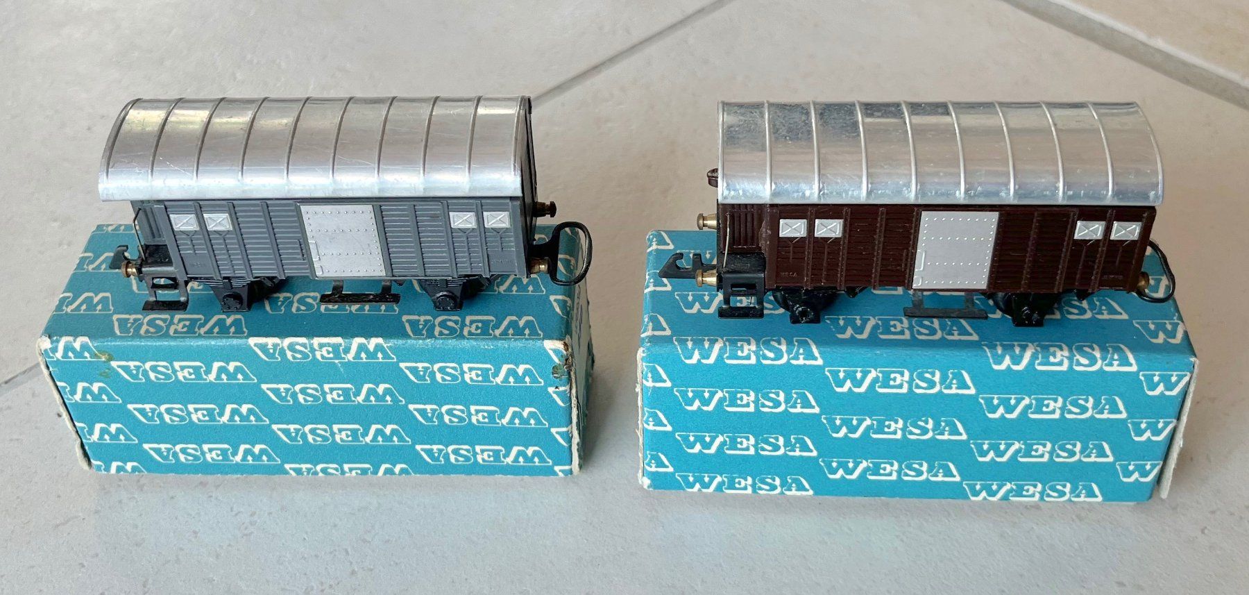 Wesa Modellini di ferrovie: WESA 160 und 5 Wagen – Usato da Bleiken venduto da hbw45 4