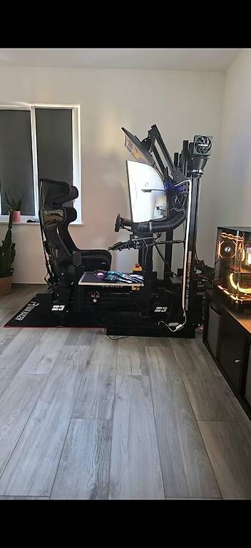Spiele: Simulateur dynamique et pc simracing – Gebraucht aus Ste-Croix von Ophelie1992 1