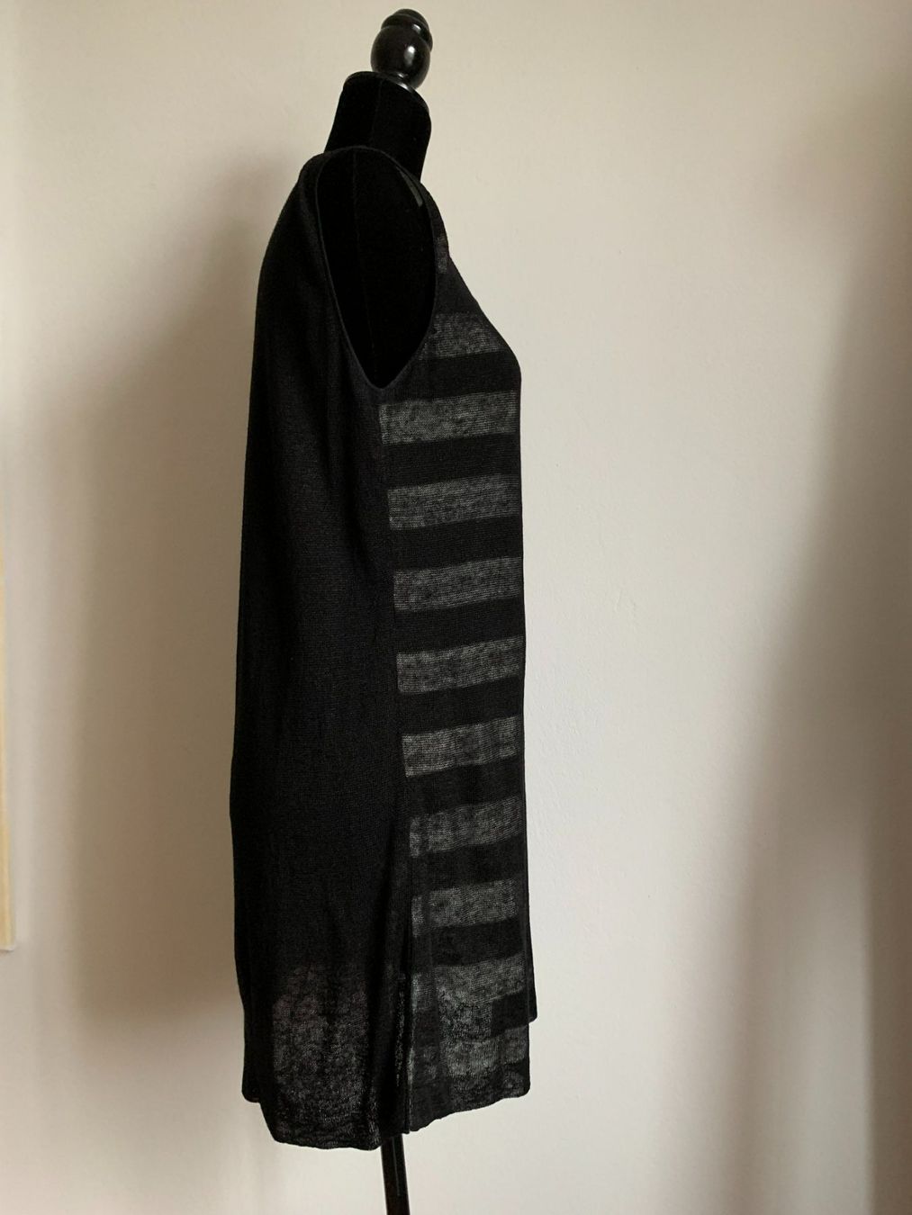 Akris Top: AKRIS: Super chices langes schwarzes Leinen-Top, 38 – Nuovo (secondo la descrizione) da Luzern venduto da paulablue 1