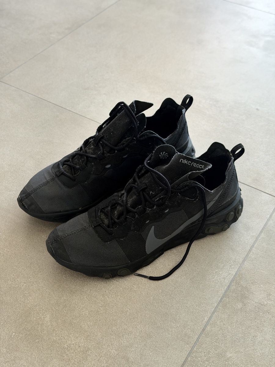 Nike Scarpe da uomo: Nike react sneakers 45 – Usato da Lugano venduto da _tuttifrutti_