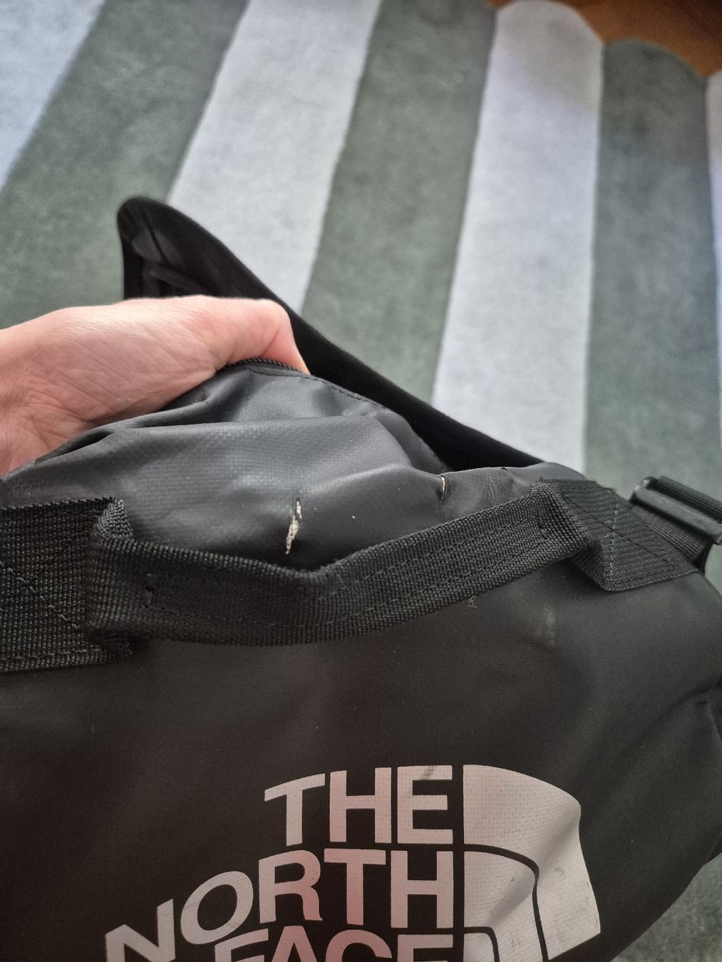 North Face Zaini: North face dufflebag xs – Usato da Basel venduto da lilifee86 8