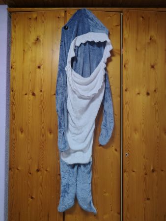 Hai Kostüm 134cm 140cm 146cm jumpsuit Onesie Fasnachtkostüm