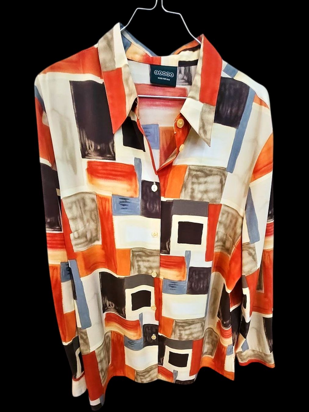 Camicette: C&A Bluse mit geometrischem Muster - Buntes Button-Down-Hemd – Usato da Zug venduto da vinokilo 1