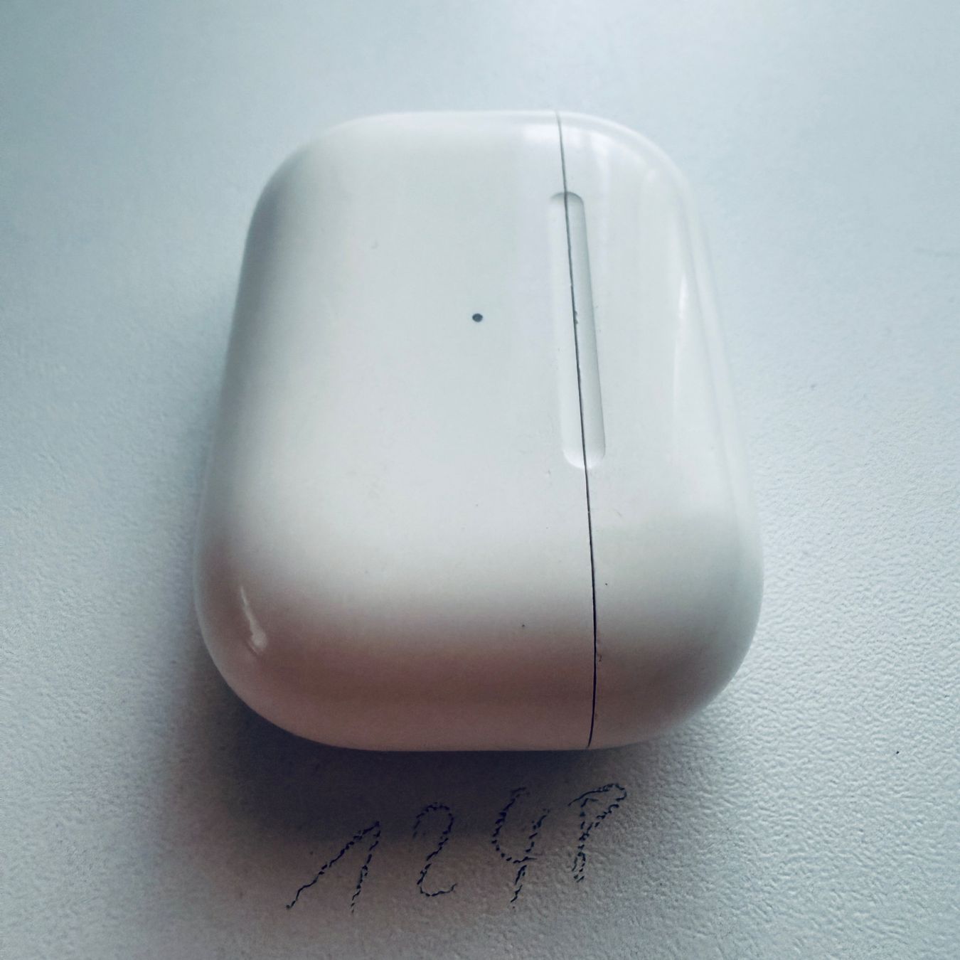 Apple Ladegeräte: Original Apple Ladecase A2190 Wireless für AirPods Pro – Gebraucht aus Basel von MY.AIRPODS.SHOP 9
