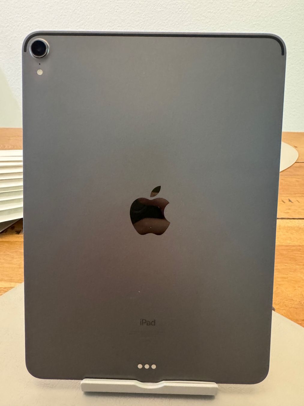 Apple Tablet PC: iPad Pro (11 Zoll, 1. Generation) – Difettoso da Adliswil venduto da Busys 3