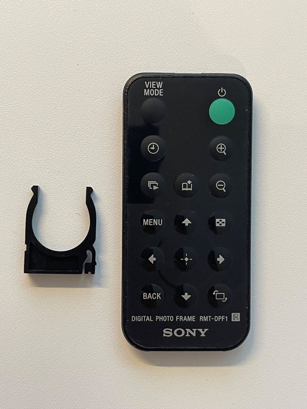 Bilderrahmen: Digitaler Bilderrahmen SONY mit Fernbedienung – Gebraucht aus Oberägeri von Chica-go 6