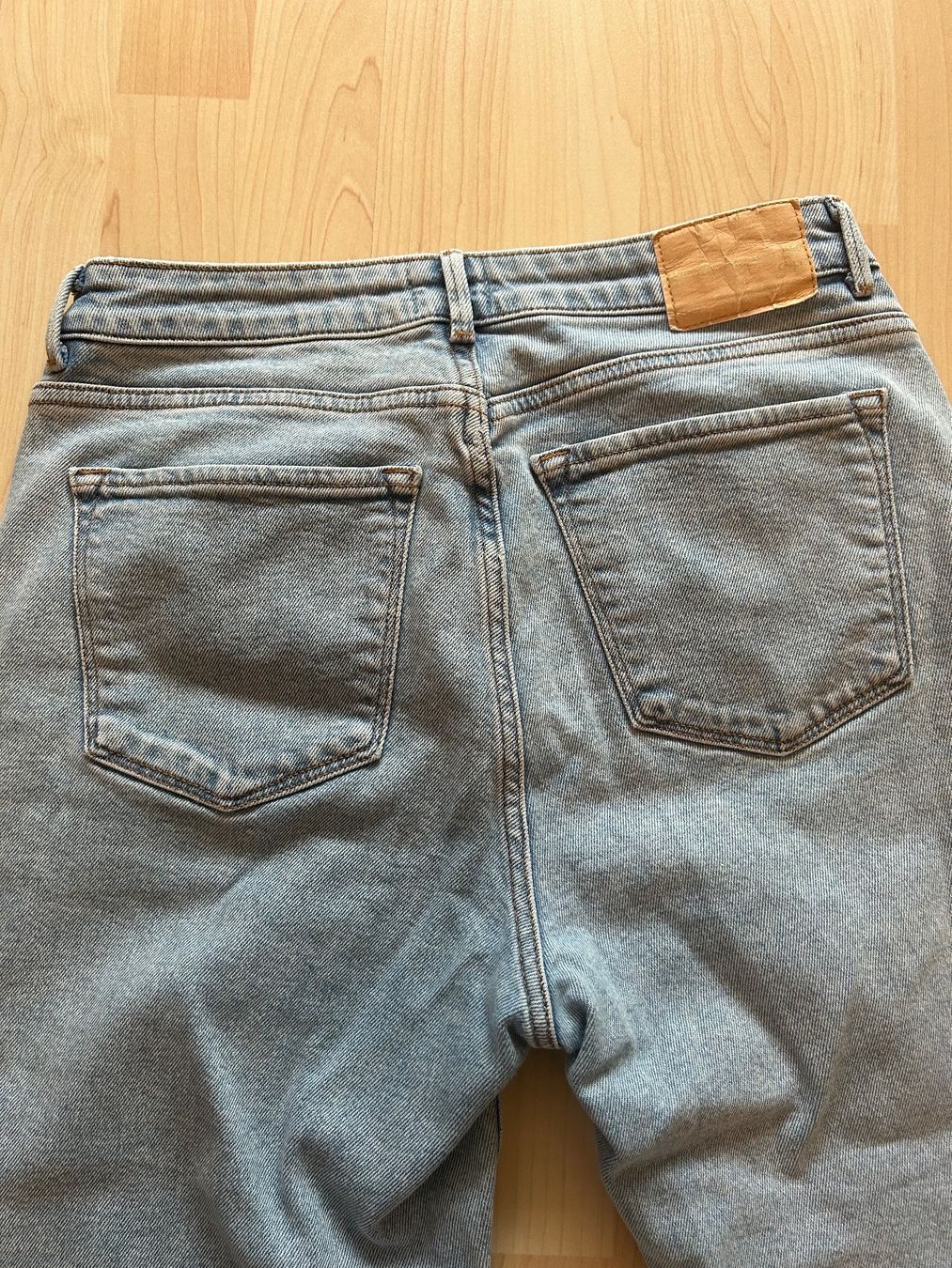 Only Jeans: ONLY Jeans, Grösse 32, hellblau, guter Zustand – Gebraucht aus Zürich von maggi96 4
