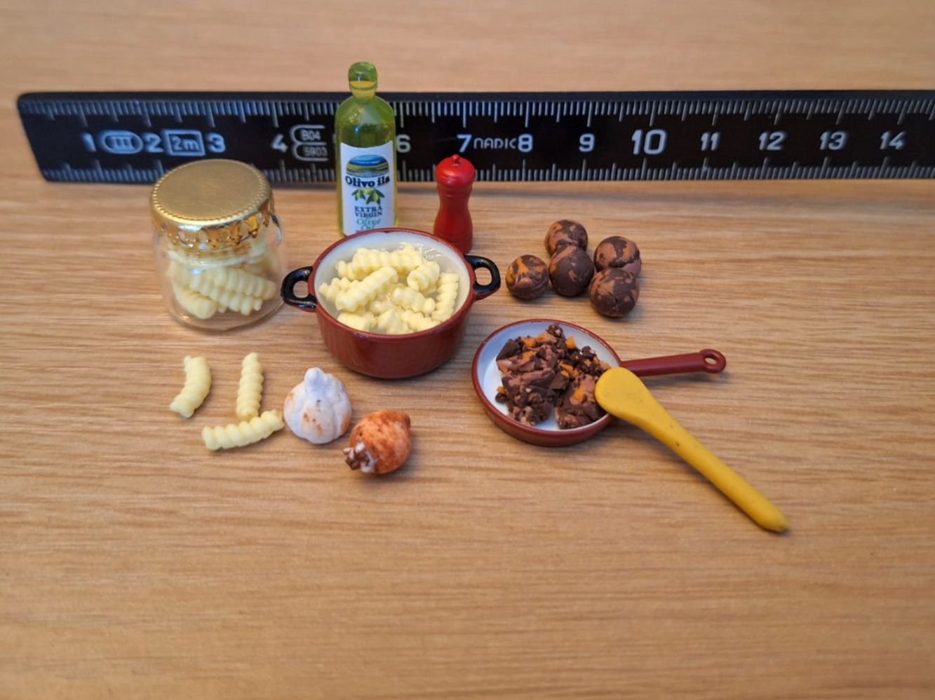 Case e mobili per bambole: Handmade Teigwaren Hackfleisch Set – Nuovo (secondo la descrizione) da Zürich venduto da HandmadeTinyFood 1