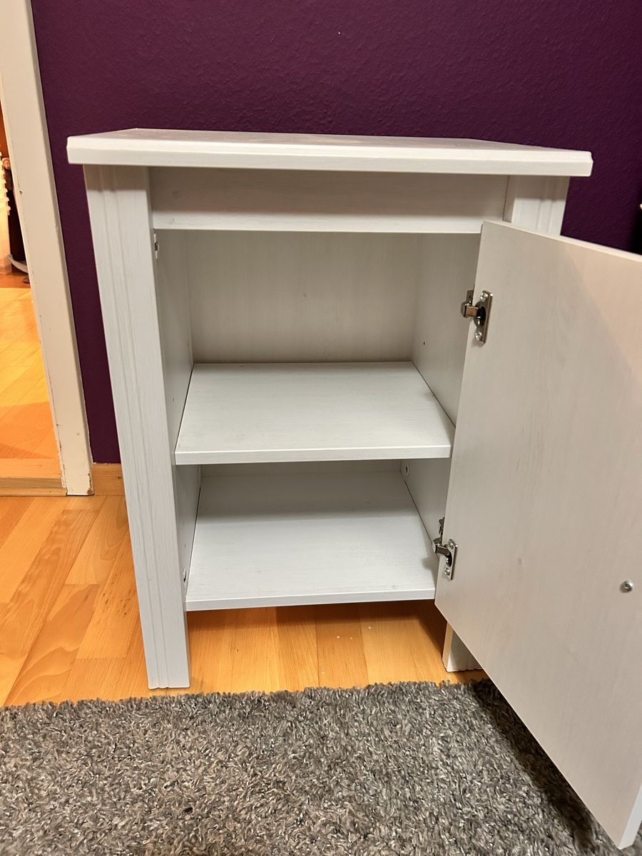 Ikea Nachttische: Nachttisch Ikea – Gebraucht aus Zürich von Sunshine431 1