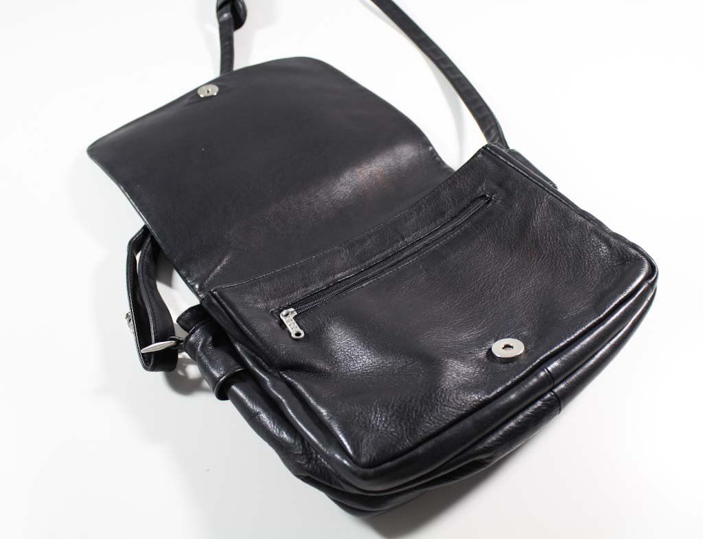 Bree Borse da donna: BREE Leder Umhängetasche – Usato da Belp venduto da caramel-secondhand 6