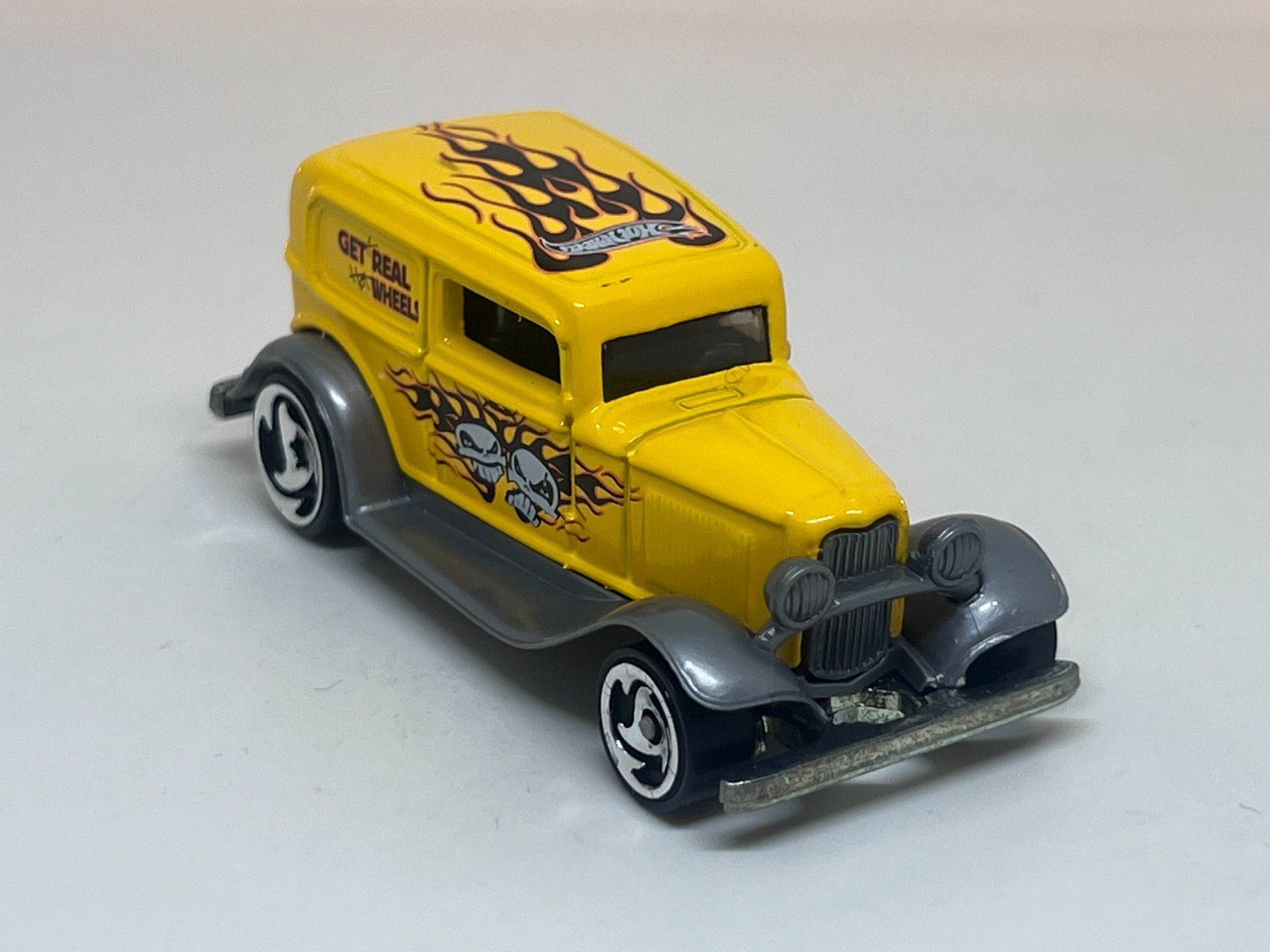 Hot Wheels Modellini d'auto: Hot Wheels '32 Ford Delivery #21 – Usato da Wildegg venduto da LaaBoutique