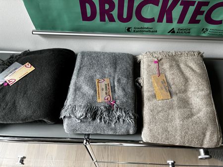 Kaschmirschal 100% neu. Np 298.-
