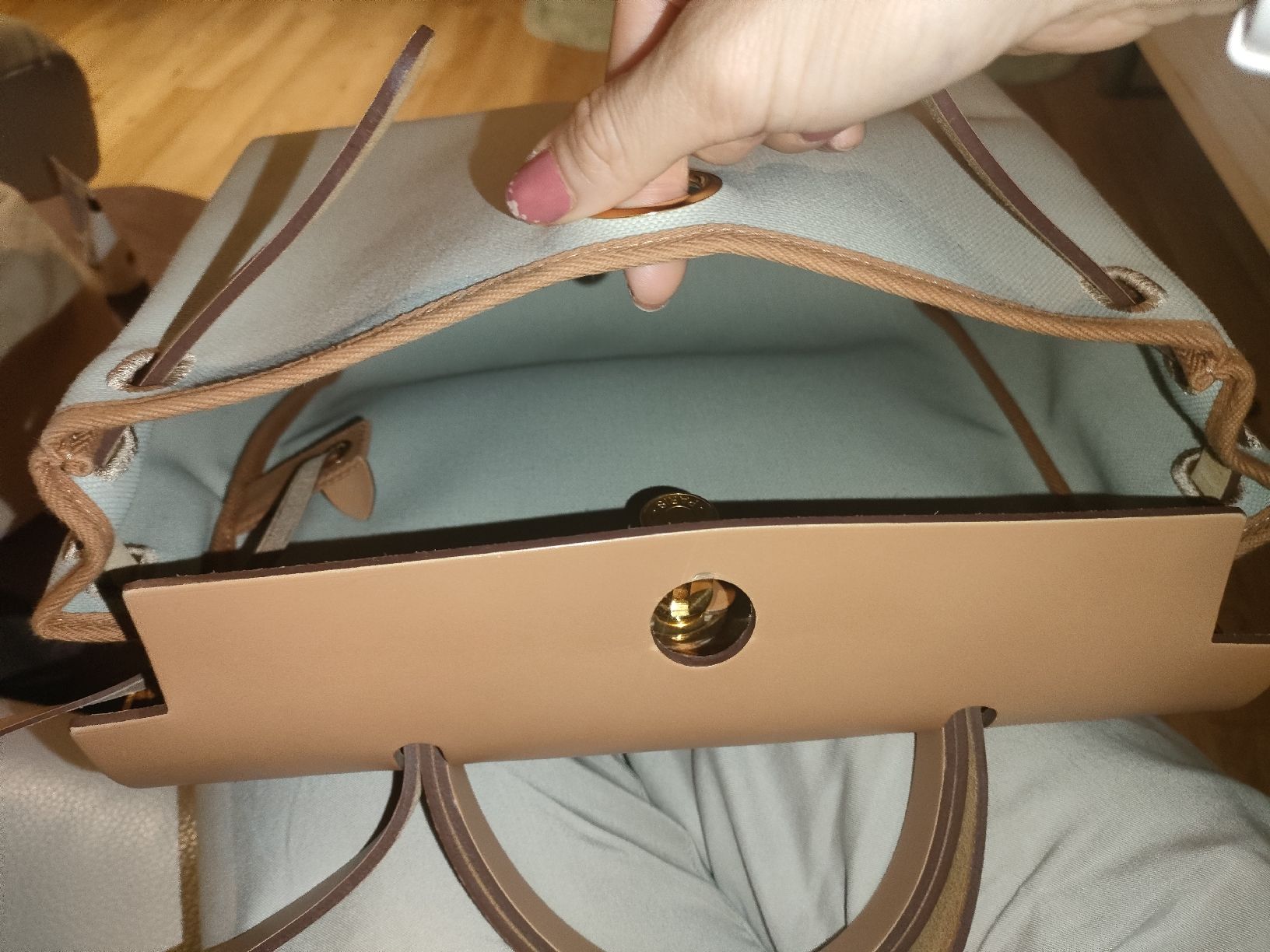 Hermès Taschen: Hermès Herbag Zip 31 Canvas Beige toffee – Neu (gemäss Beschreibung) aus Wil SG von Peachy 4