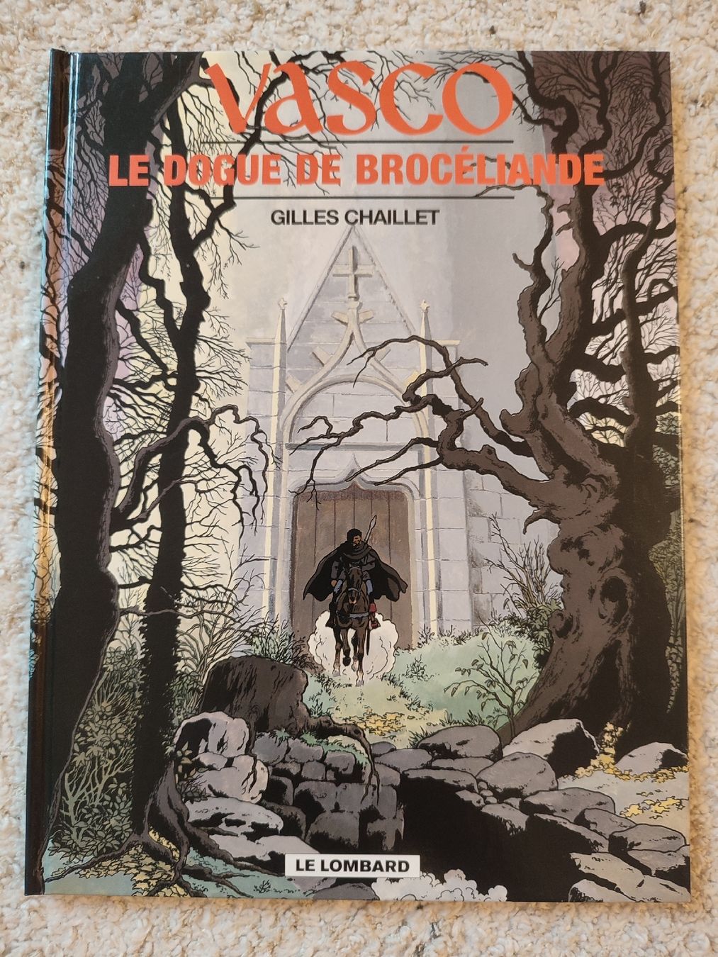 Fumetti: Vasco T20 - Le Dogue de Broceliande - EO - TBE – Usato da Bougy-Villars venduto da Vogue