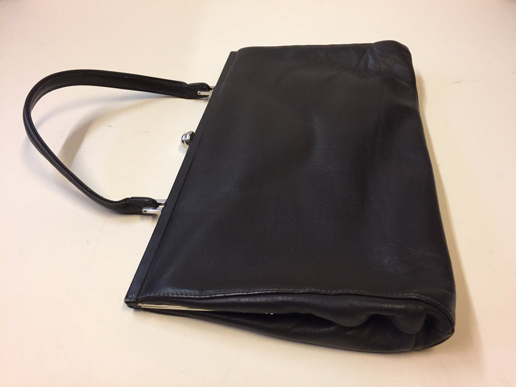 Borse da donna: Elegante Handtasche aus echtem Leder – Usato da Schaffhausen venduto da vintageville 1