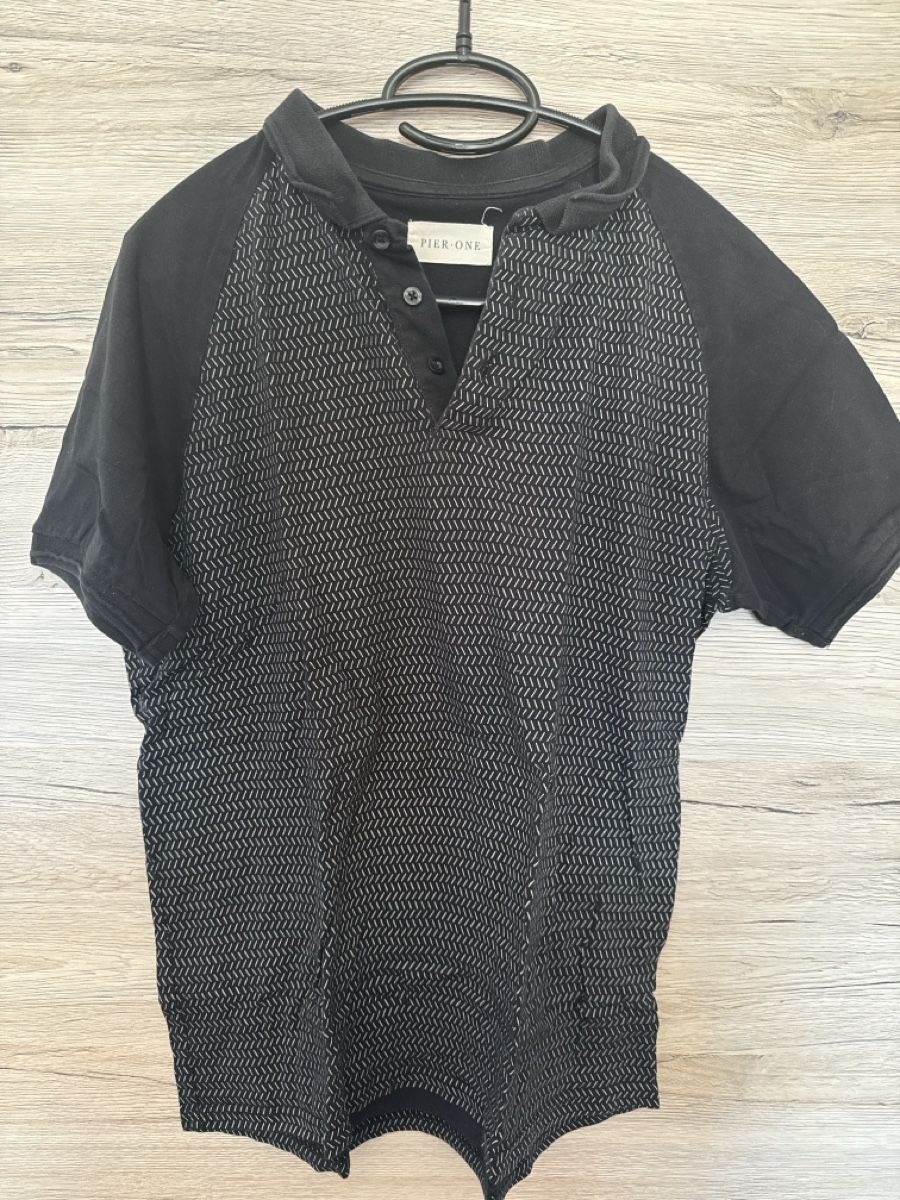 Magliette Polo: Polo PIER ONE noir taille M occasion – Usato da Vernayaz venduto da Valaisan