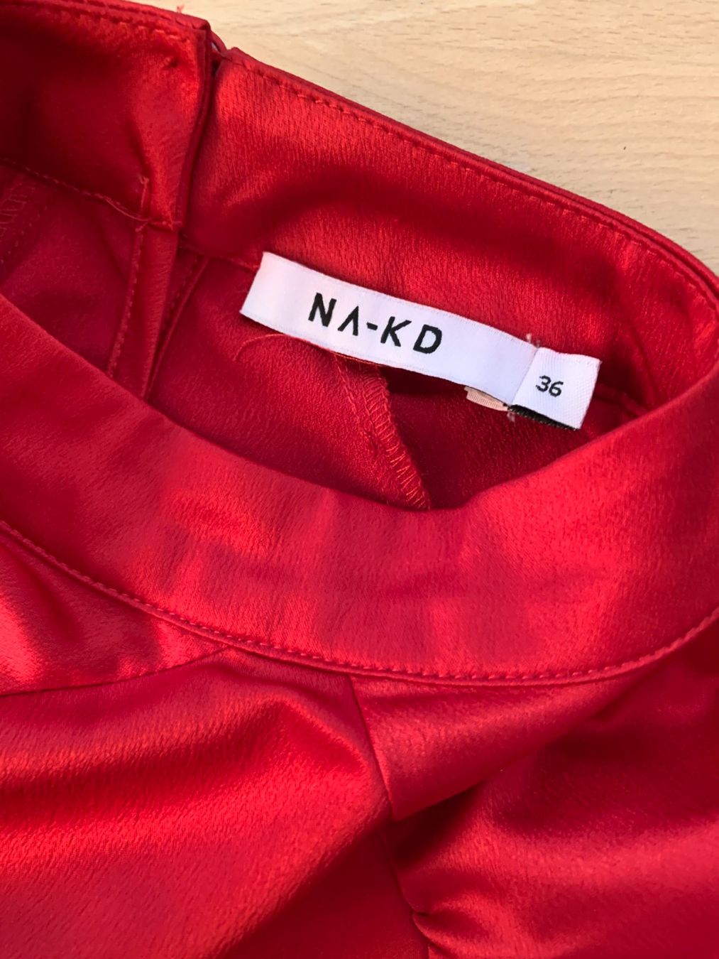Na-kd Vestiti: NA-KD Damen Kleid, Gr. 36, Rot – Usato da Worb venduto da farben20zauber 1